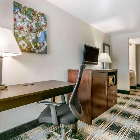 Quality Inn Cape Girardeau Exterior photo