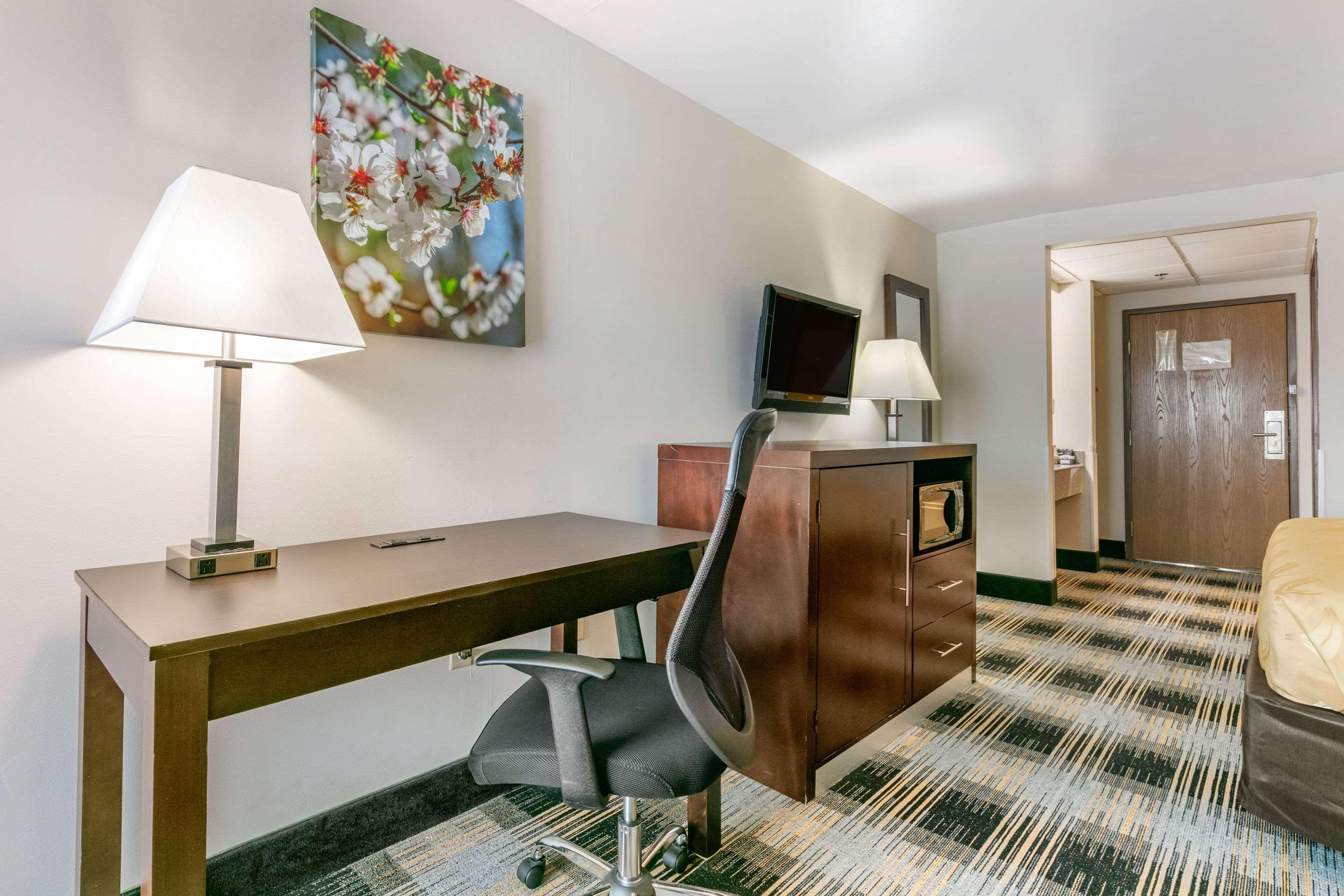 Quality Inn Cape Girardeau Exterior photo